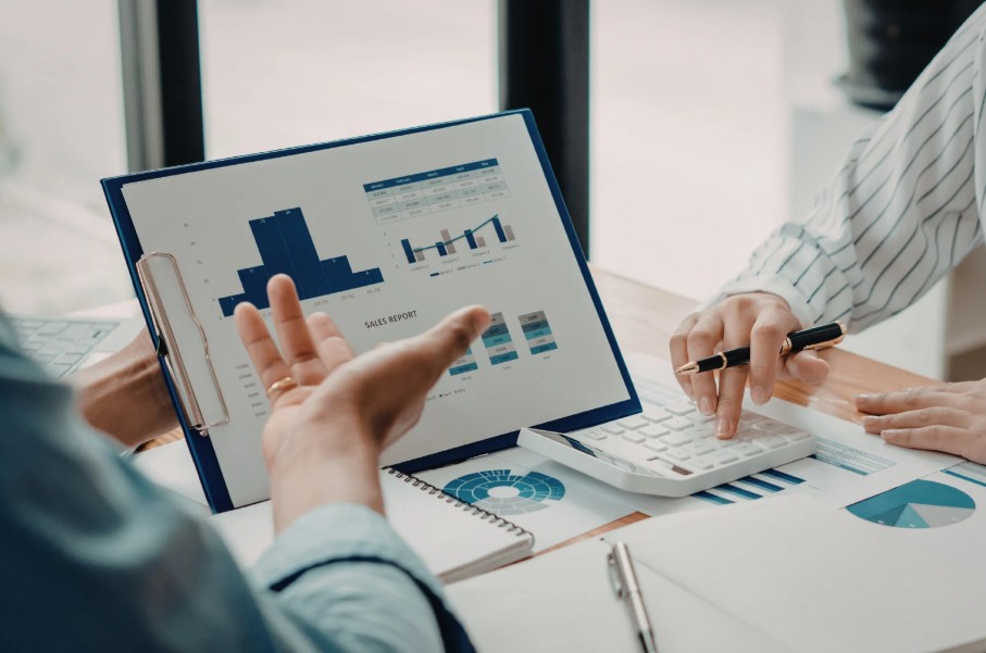 Business en data analist ON TIME